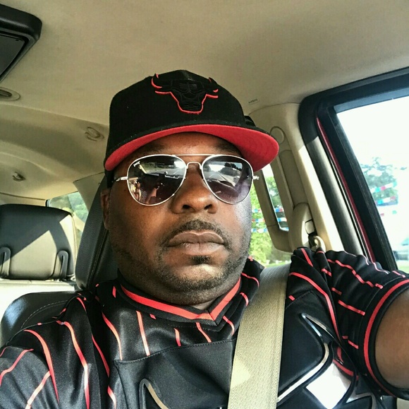 Meet your Posher, Darrell - Picture 1 of 1